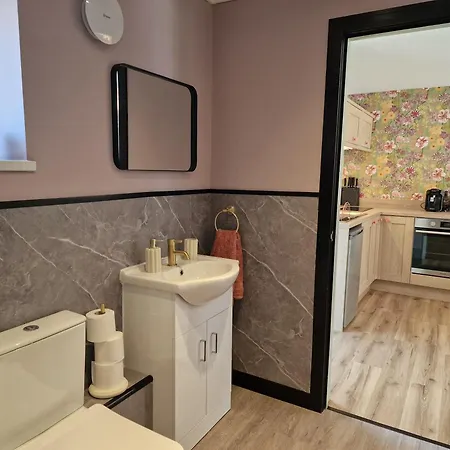 The Stables By Blake View Holidays, Comprising The Nest, The Drey, The Burrow And The Den, 3 Miles From Ennerdale *