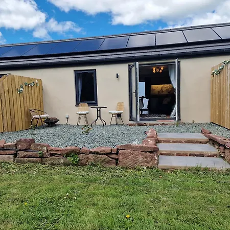 度假居 The Stables By Blake View Holidays, Comprising The Nest, The Drey, The Burrow And The Den, 3 Miles From Ennerdale